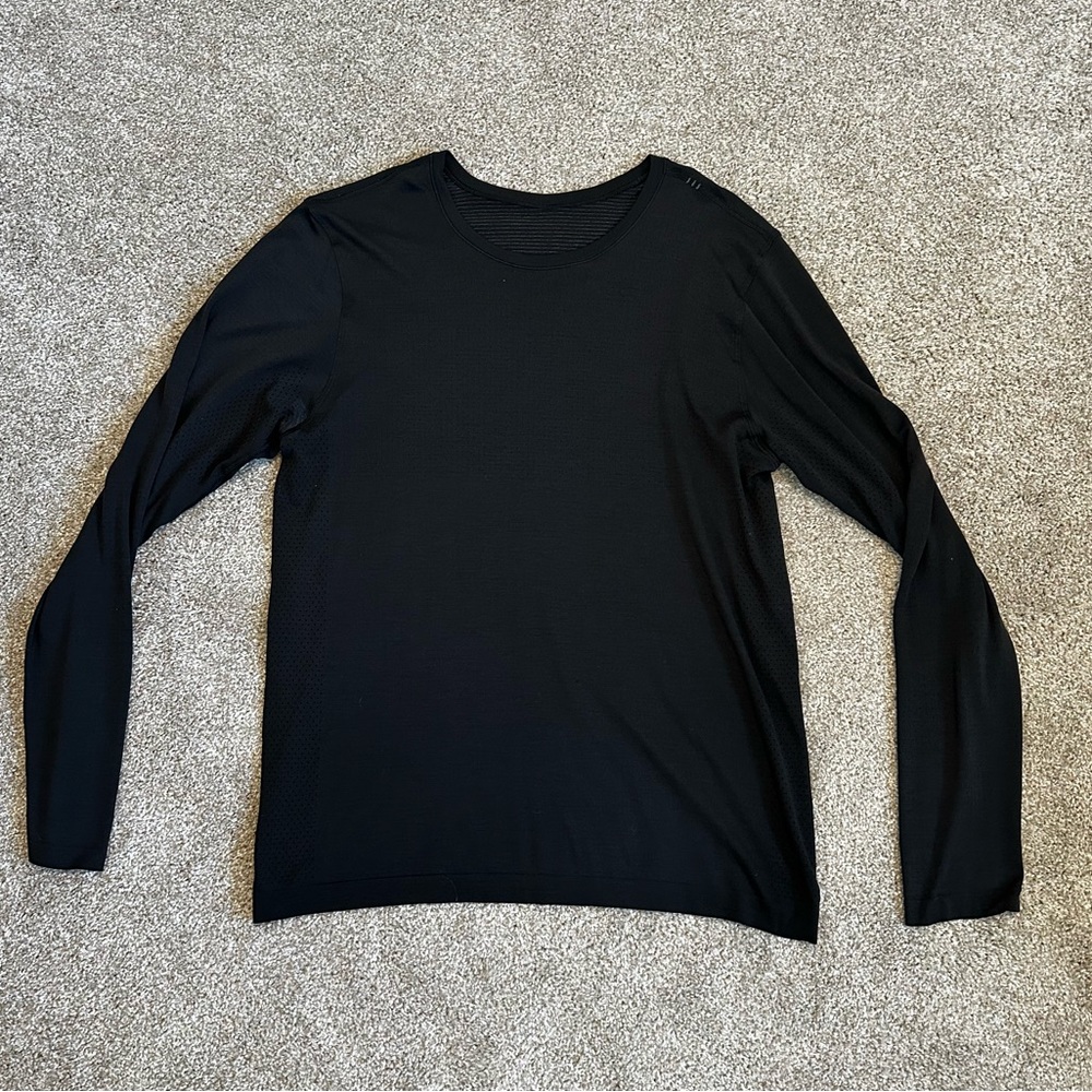Men’s Lululemon Metal Vent Breathe Long-Sleeve Tee